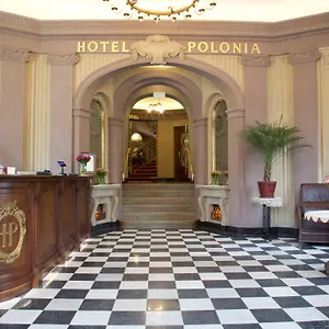 Polonia Szálloda